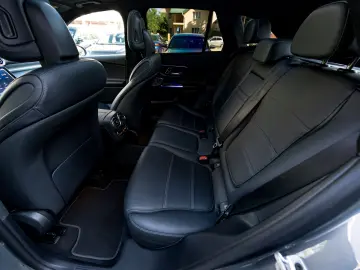Mercedes Benz GLC 300e 4Matic AMG Line