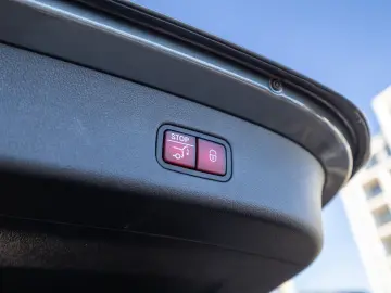 Mercedes Benz GLC 300e 4Matic AMG Line