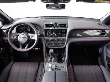 Bentley Bentayga S Black Edition V8 von BENTLEY