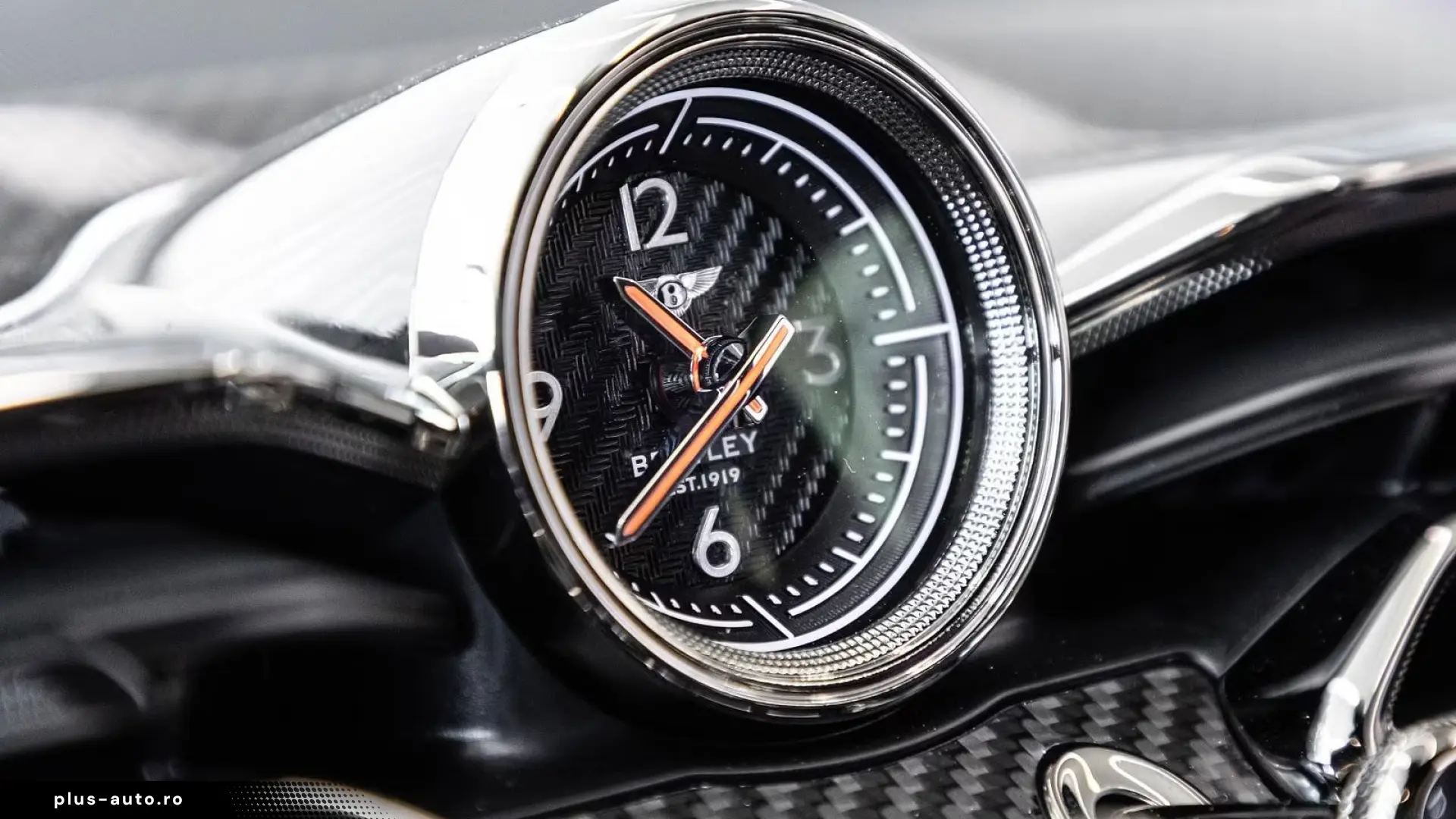 Bentley Bentayga S Black Edition V8 von BENTLEY