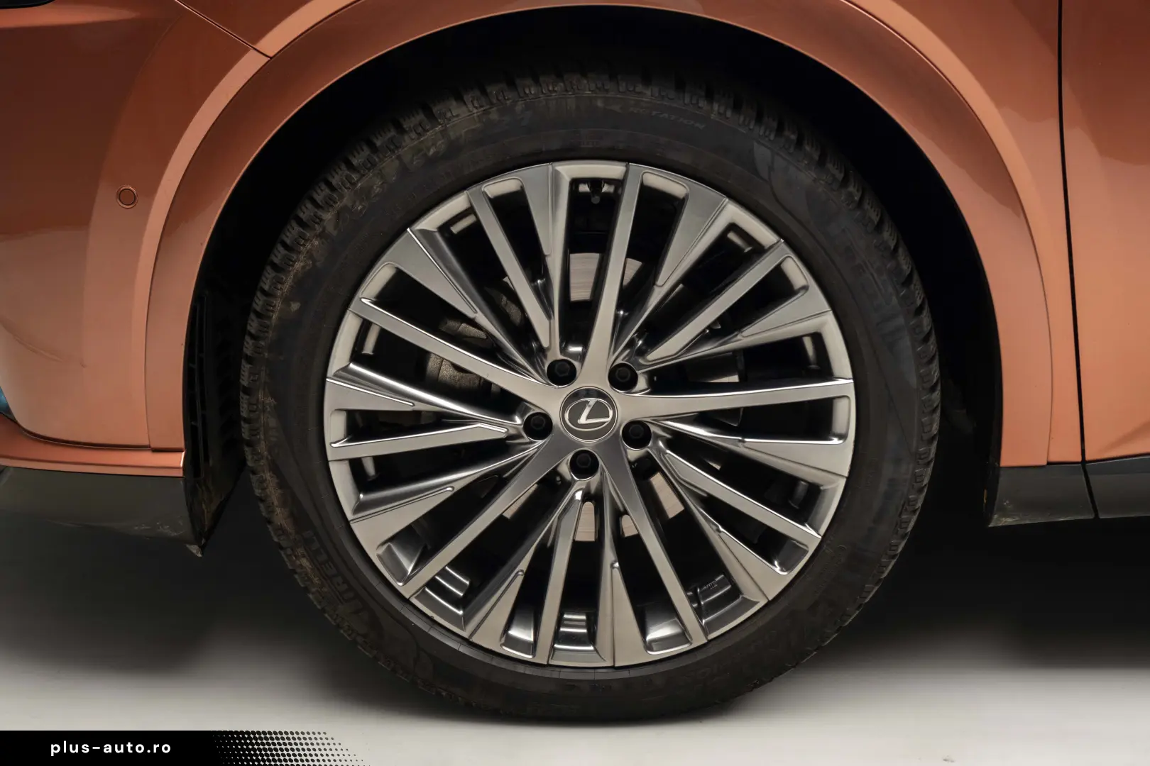 Lexus RX450H  Luxury Mark Levinson