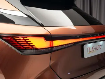 Lexus RX450H  Luxury Mark Levinson