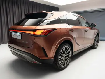 Lexus RX450H  Luxury Mark Levinson