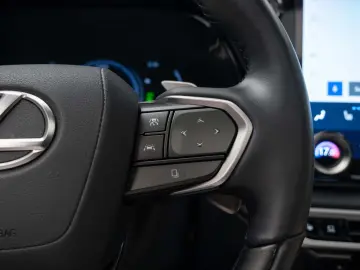 Lexus RX450H  Luxury Mark Levinson