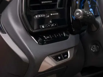 Lexus RX450H  Luxury Mark Levinson