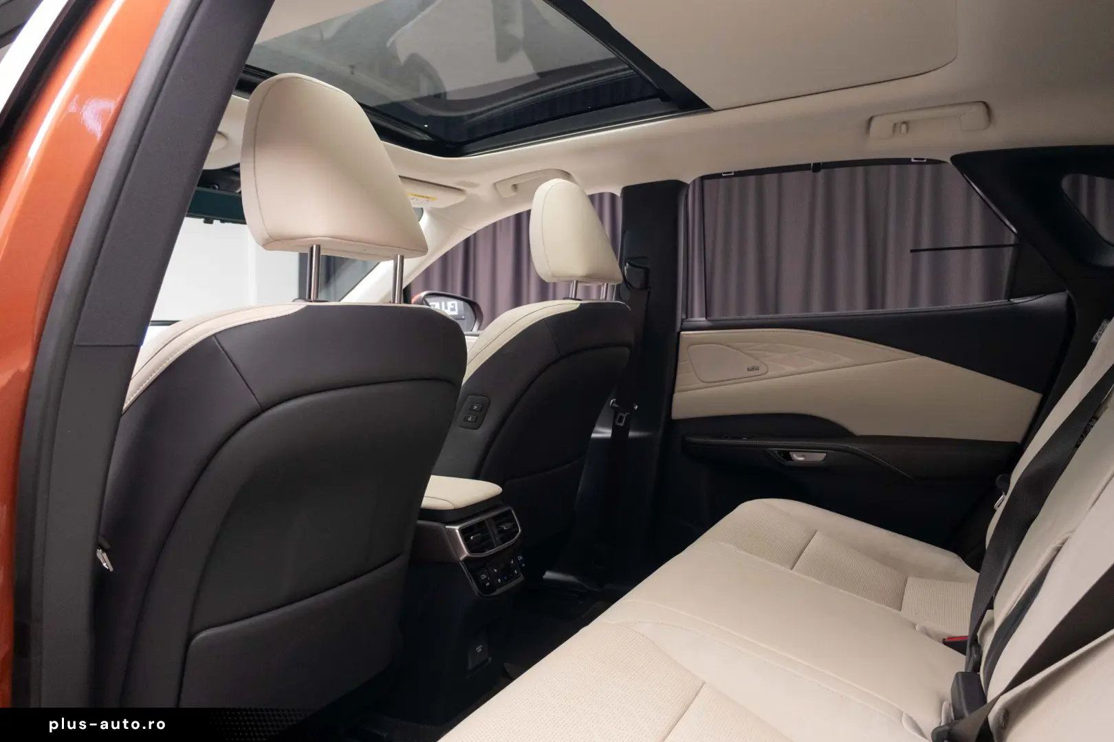 Lexus RX450H  Luxury Mark Levinson