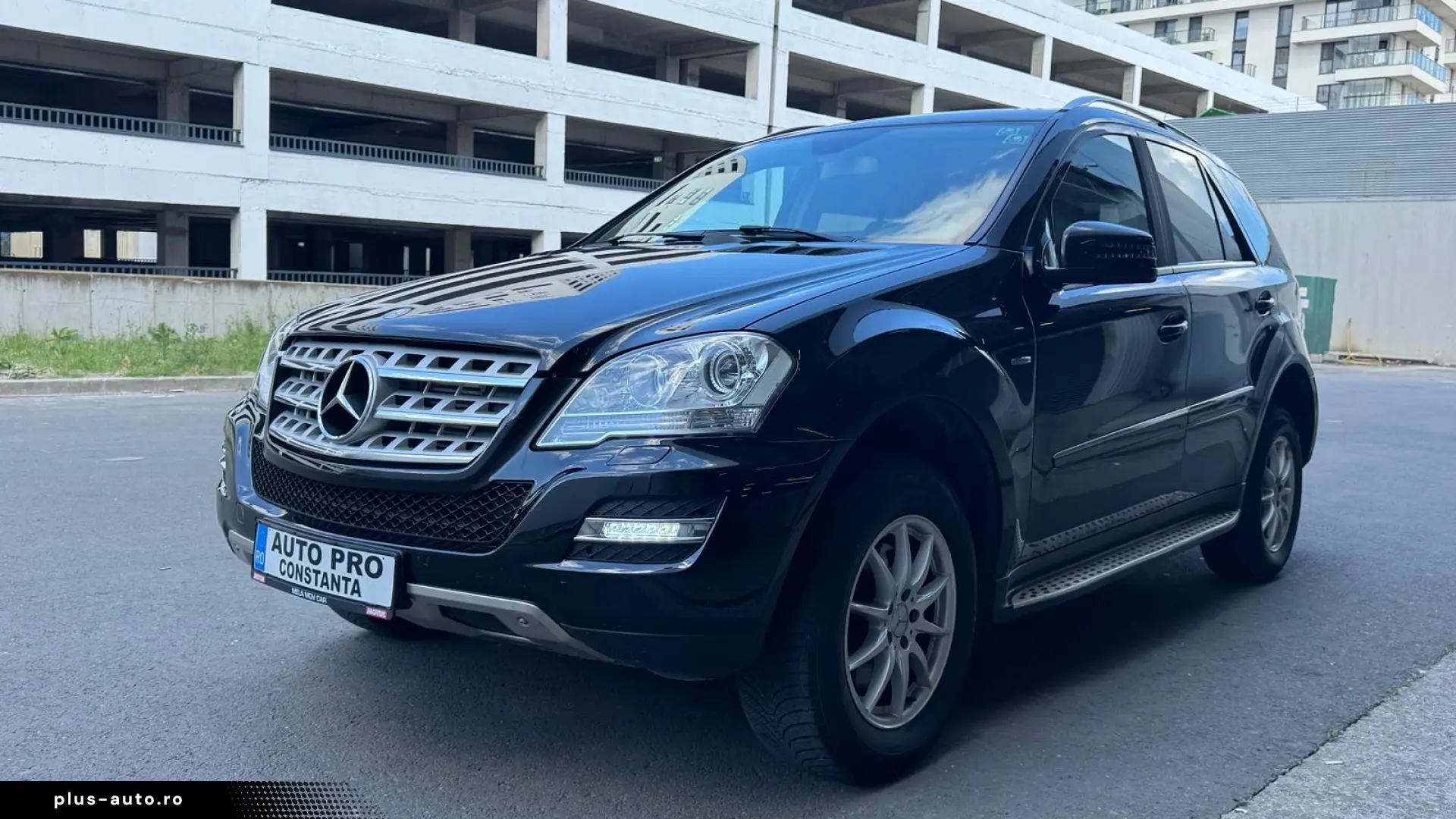 Mercedes-Benz ML 300 CDI 4 MATIC - Rate frara avans!