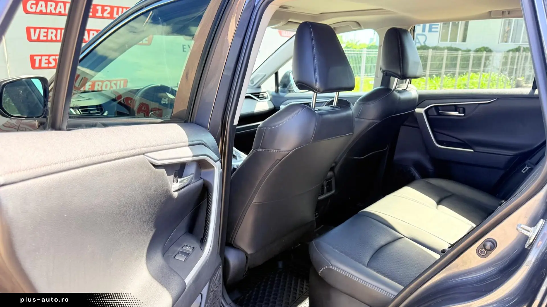 TOYOTA RAV4 2019 — imagine 11
