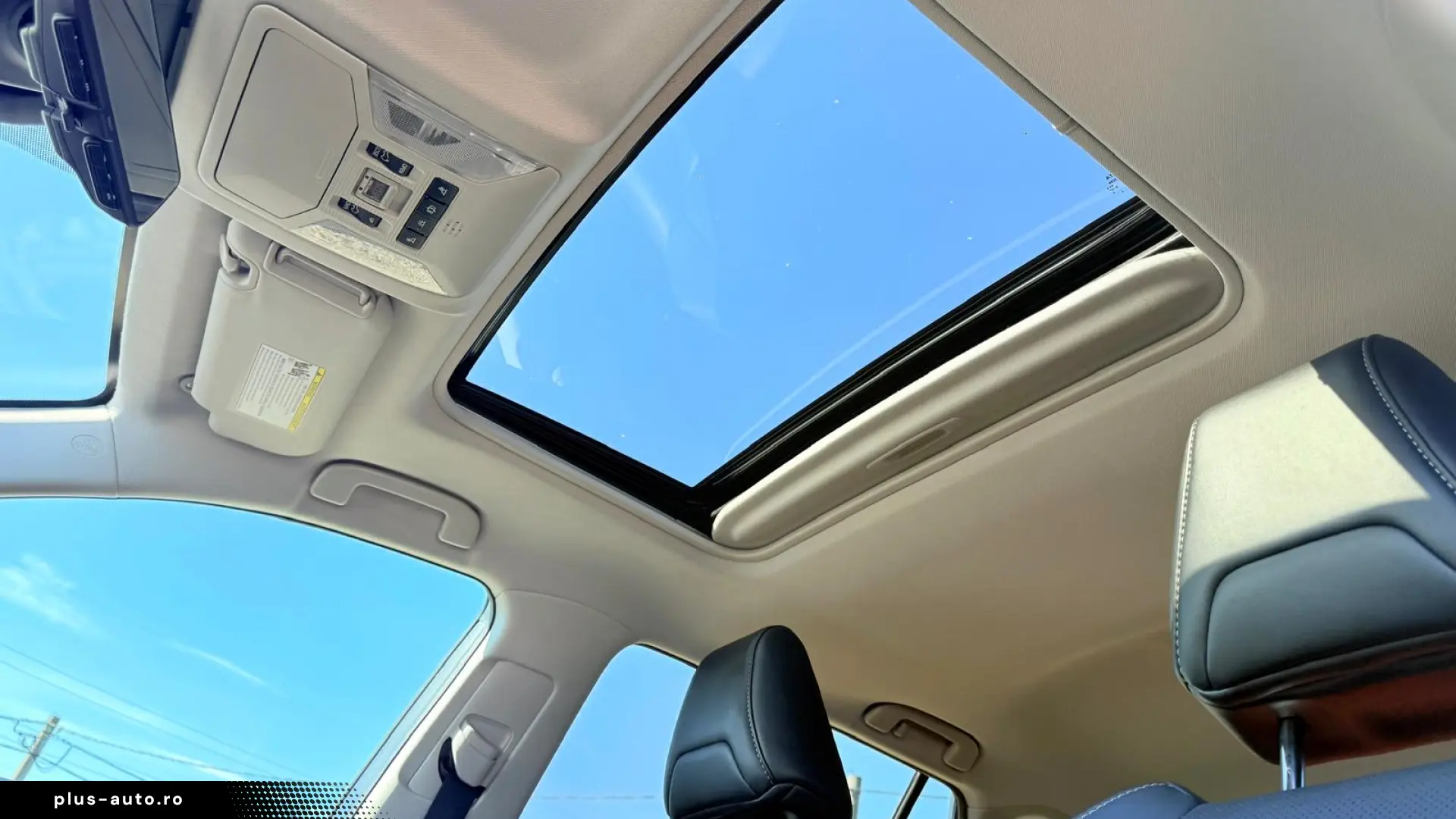TOYOTA RAV4 2019 — imagine 34