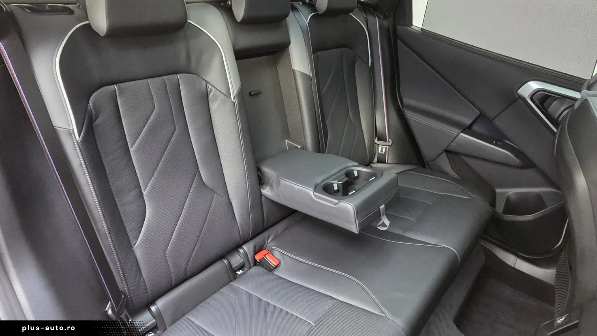 BMW X3 M50 Pro Pano AHK 21Zoll Sitzlüftung ACC 360