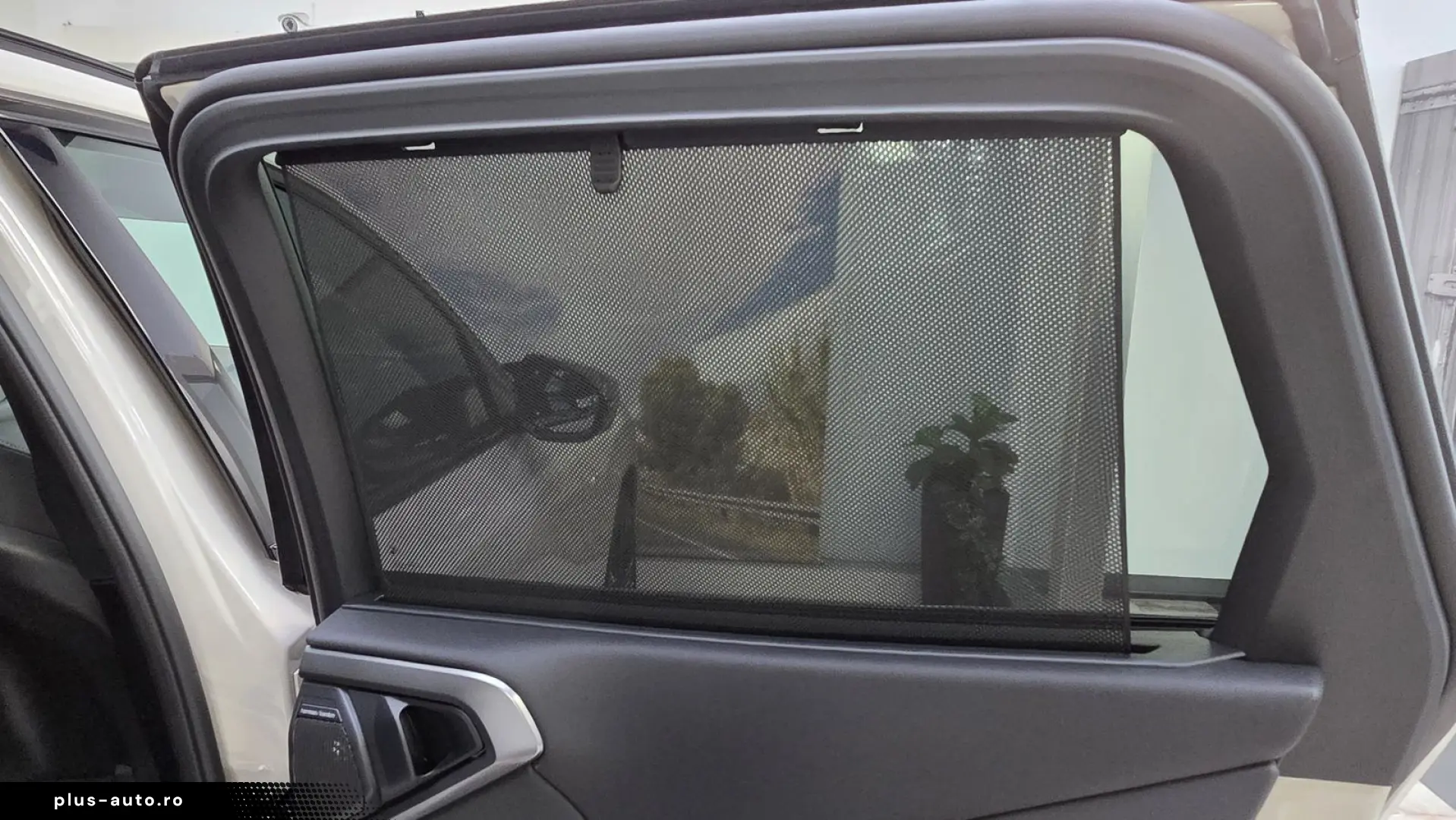 BMW X3 M50 Pro Pano AHK 21Zoll Sitzlüftung ACC 360