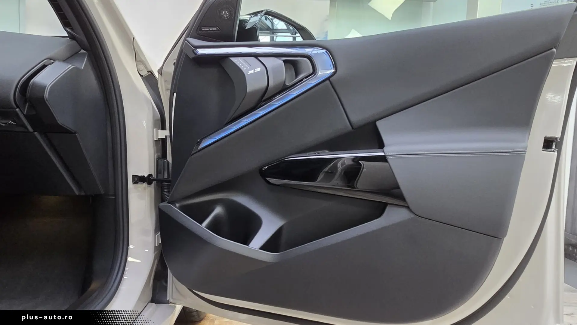 BMW X3 M50 Pro Pano AHK 21Zoll Sitzlüftung ACC 360