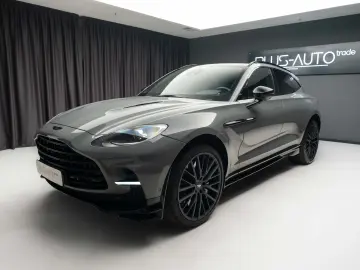 Aston Martin DBX 707
