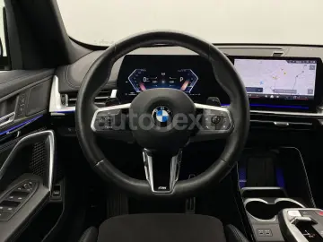 BMW X1 20d xDrive  2x M Sport  PANORAMA M-SITZE 20