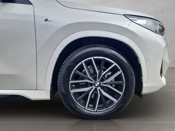 BMW X1 20 d xDrive M-Sport Hexacube DAB Kamera Alcan