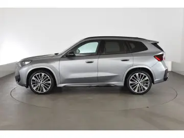 BMW X1 xDrive 23d M Sport Driving Assistant Plus Anh