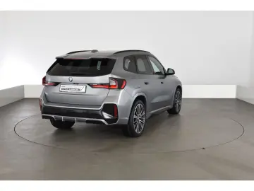 BMW X1 xDrive 23d M Sport Driving Assistant Plus Anh