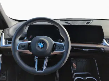 BMW X1 xD23d M Sport AHK DA  AdpLED erwShadow 20
