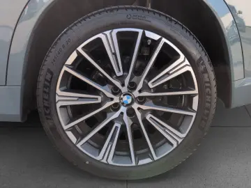 BMW X1 xD23d M Sport AHK DA  AdpLED erwShadow 20