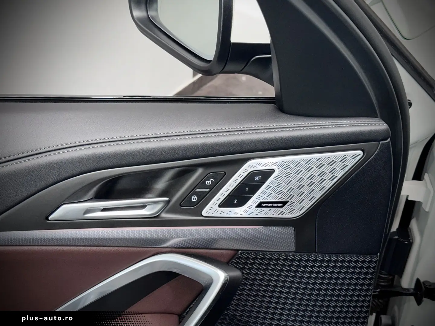 BMW X1 20d xDrive M-Sport Massage LED Pano Navi