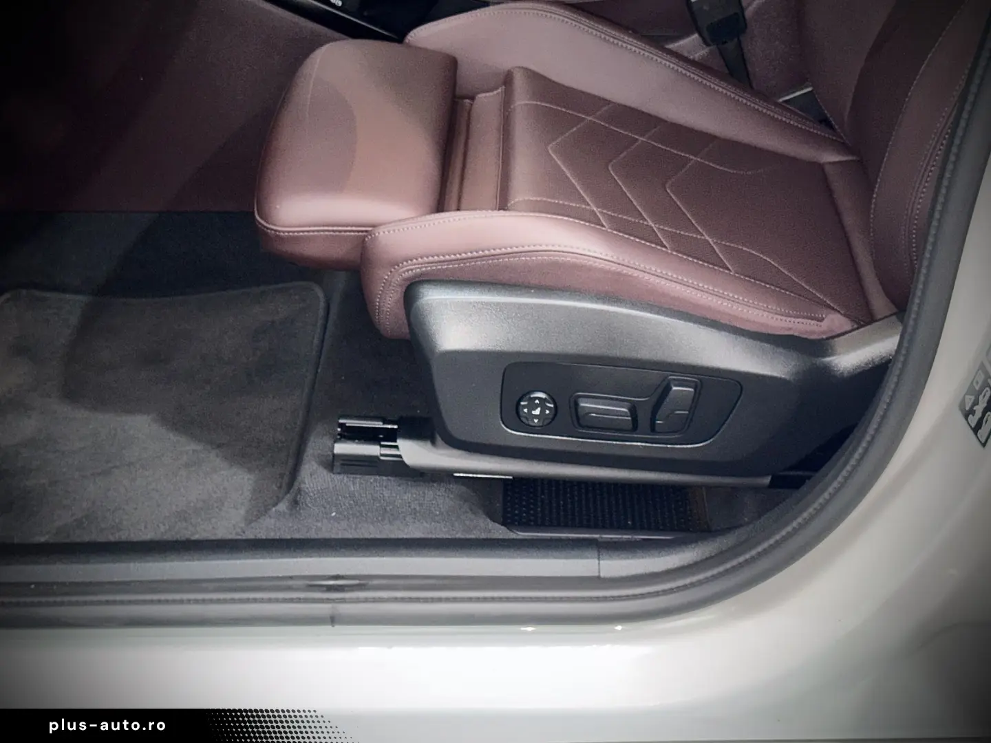 BMW X1 20d xDrive M-Sport Massage LED Pano Navi