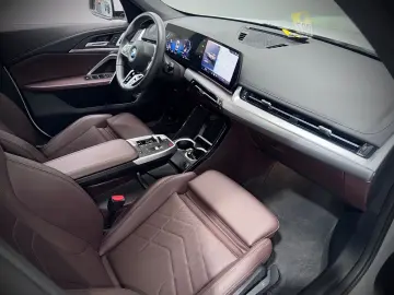 BMW X1 20d xDrive M-Sport Massage LED Pano Navi