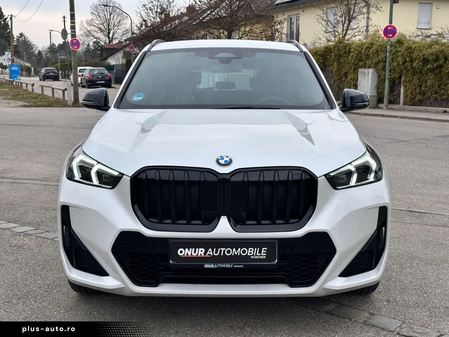 BMW X1 23d xDrive M-Sport Navi AHK ACC Leder