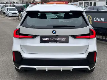 BMW X1 23d xDrive M-Sport Navi AHK ACC Leder