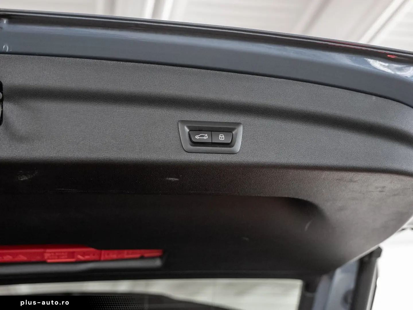 BMW X1 xDrive 20d M-Sport AHK LED ACC NAVI KAMERA
