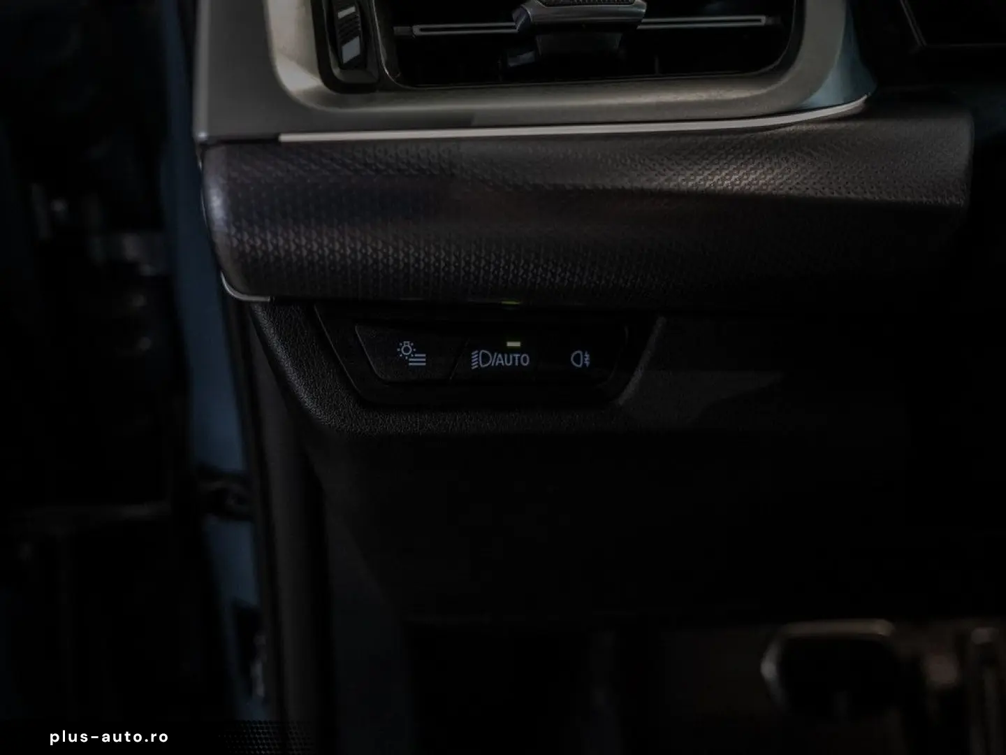 BMW X1 xDrive 20d M-Sport AHK LED ACC NAVI KAMERA