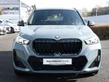 BMW X1 xDrive 23d M-Sport AHK HUD 360  LED ACC NAVI