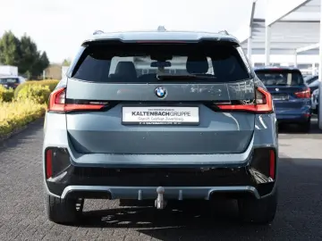 BMW X1 xDrive 23d M-Sport AHK HUD 360  LED ACC NAVI