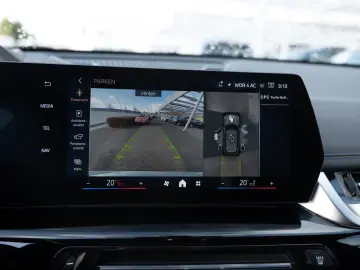 BMW X1 xDrive 23d M-Sport AHK HUD 360  LED ACC NAVI