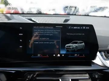BMW X1 xDrive 23d M-Sport AHK HUD 360  LED ACC NAVI