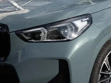 BMW X1 xDrive 23d M-Sport AHK HUD 360  LED ACC NAVI
