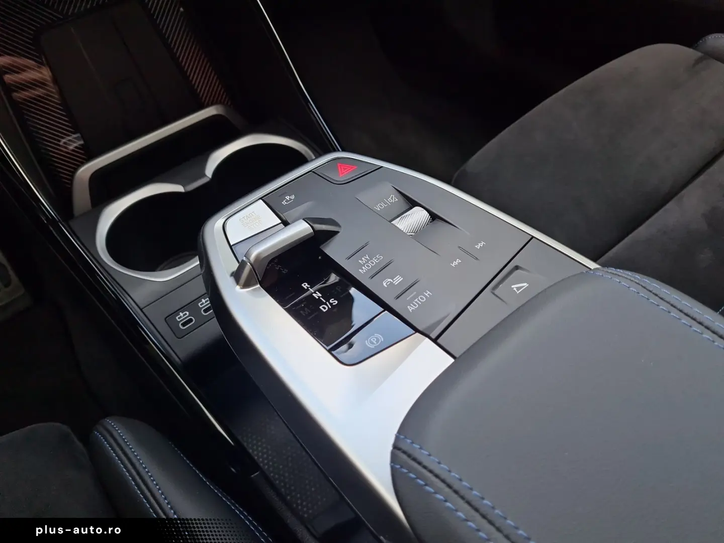 BMW X1 2024 — imagine 13