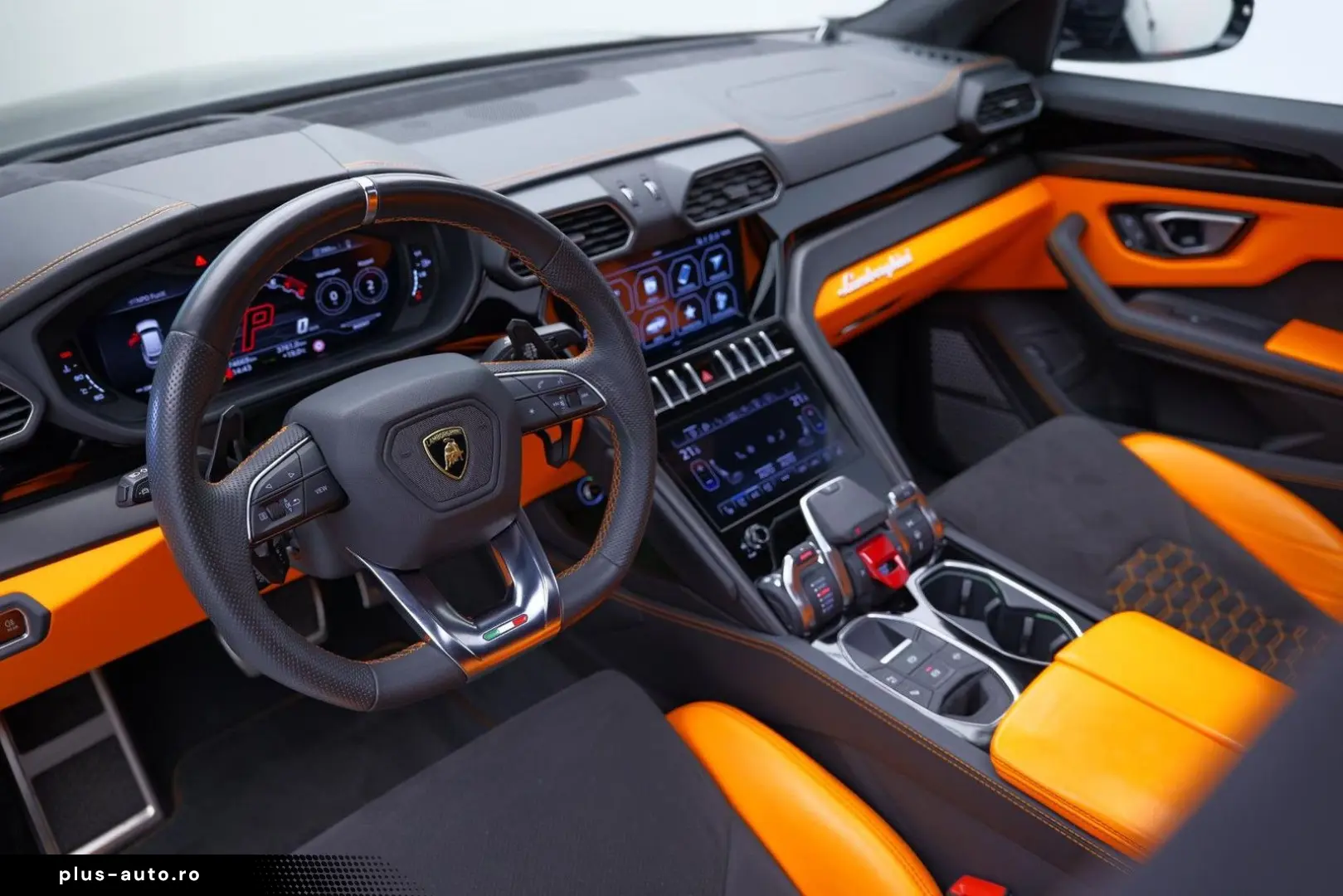 LAMBORGHINI Urus 4.0 V8 Graphite Capsule  BTW Massage PPF Fa