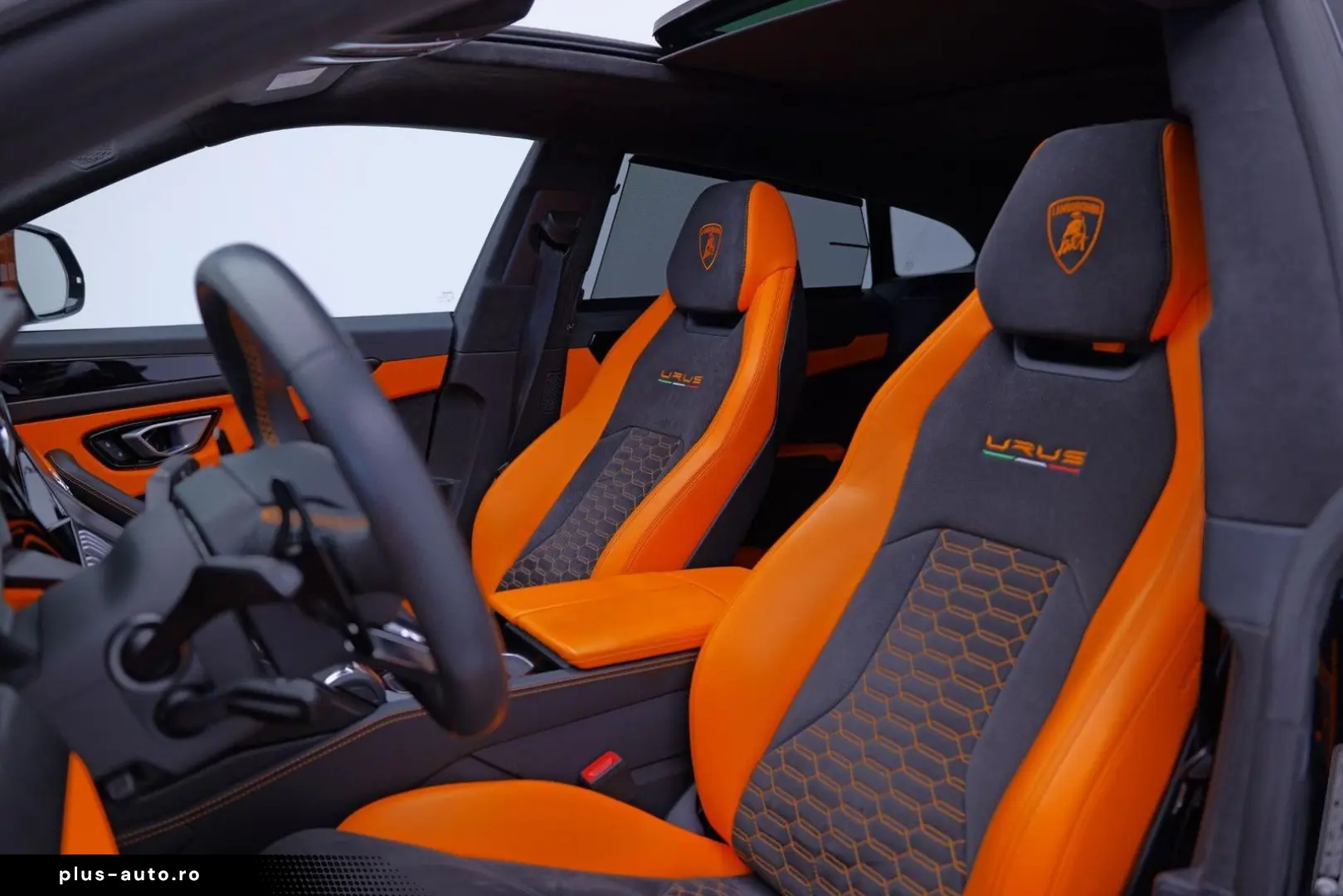 LAMBORGHINI Urus 4.0 V8 Graphite Capsule  BTW Massage PPF Fa