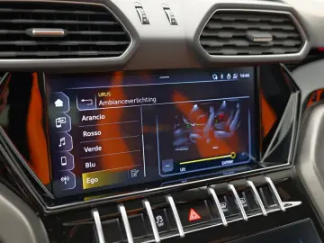 LAMBORGHINI Urus 4.0 V8 Graphite Capsule  BTW Massage PPF Fa