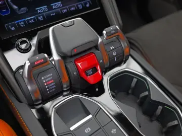 LAMBORGHINI Urus 4.0 V8 Graphite Capsule  BTW Massage PPF Fa