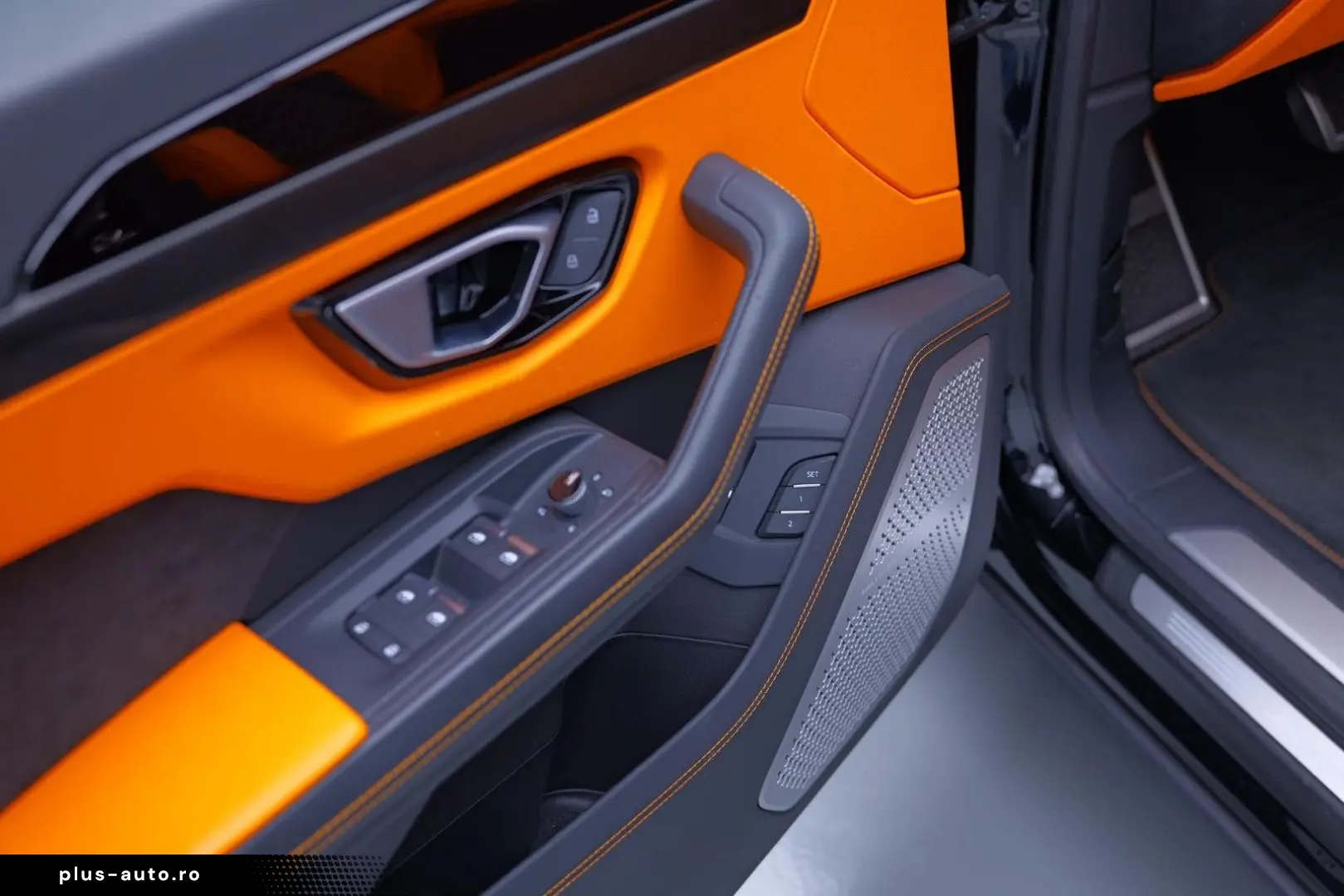 LAMBORGHINI Urus 4.0 V8 Graphite Capsule  BTW Massage PPF Fa
