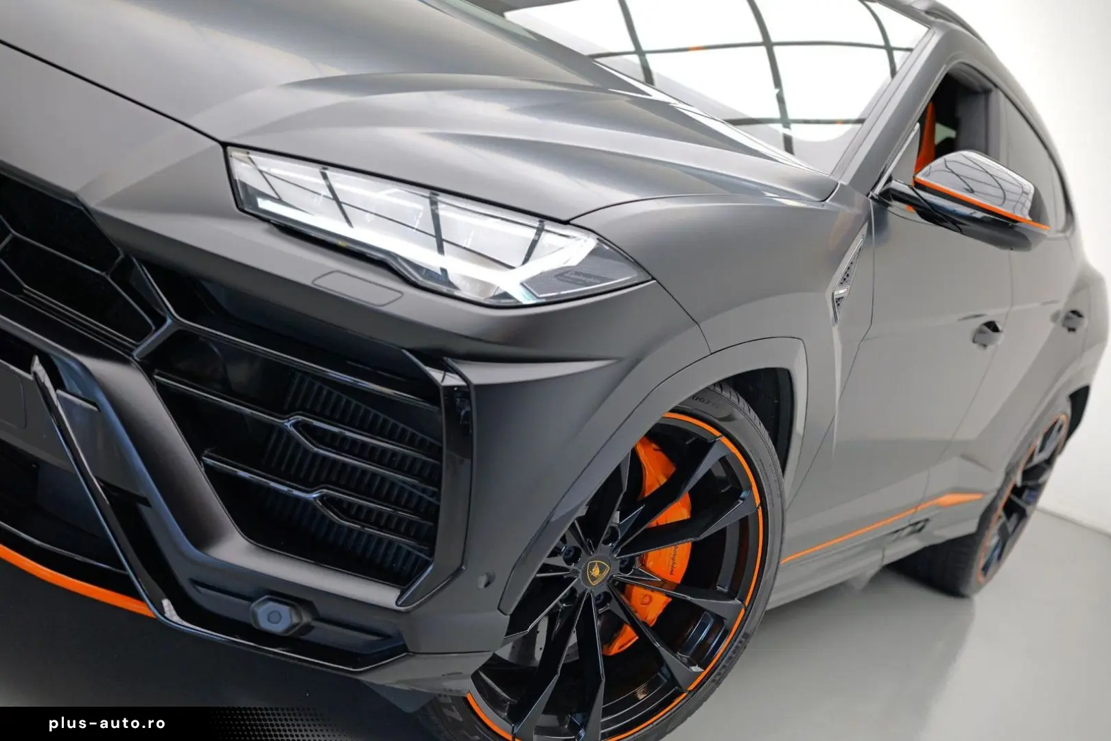 LAMBORGHINI Urus 4.0 V8 Graphite Capsule  BTW Massage PPF Fa
