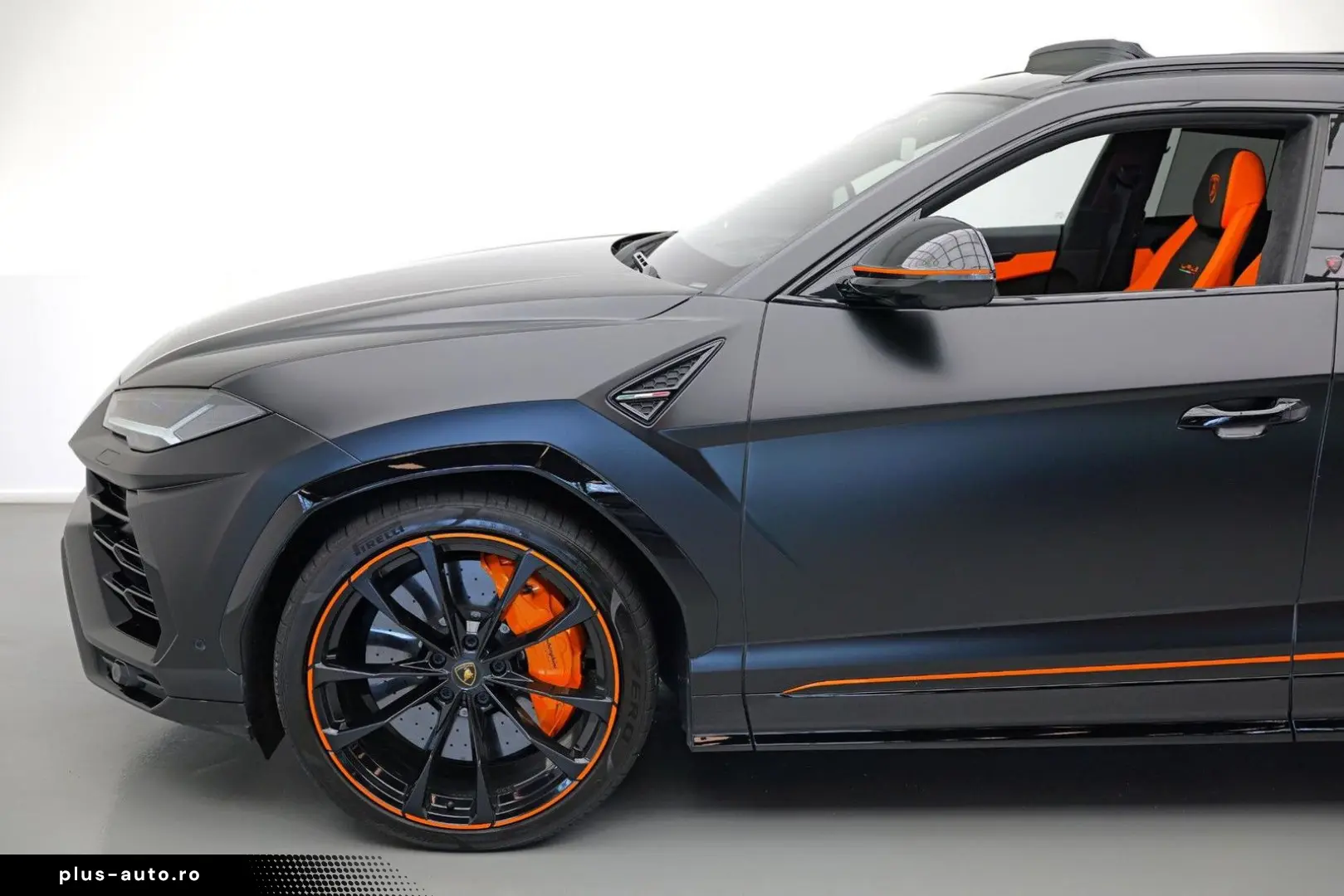 LAMBORGHINI Urus 4.0 V8 Graphite Capsule  BTW Massage PPF Fa