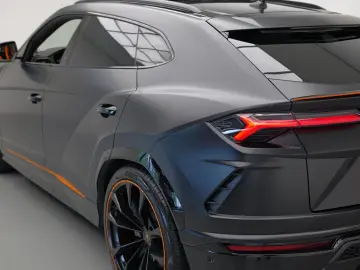 LAMBORGHINI Urus 4.0 V8 Graphite Capsule  BTW Massage PPF Fa