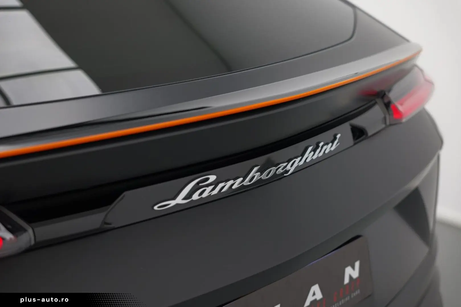 LAMBORGHINI Urus 4.0 V8 Graphite Capsule  BTW Massage PPF Fa