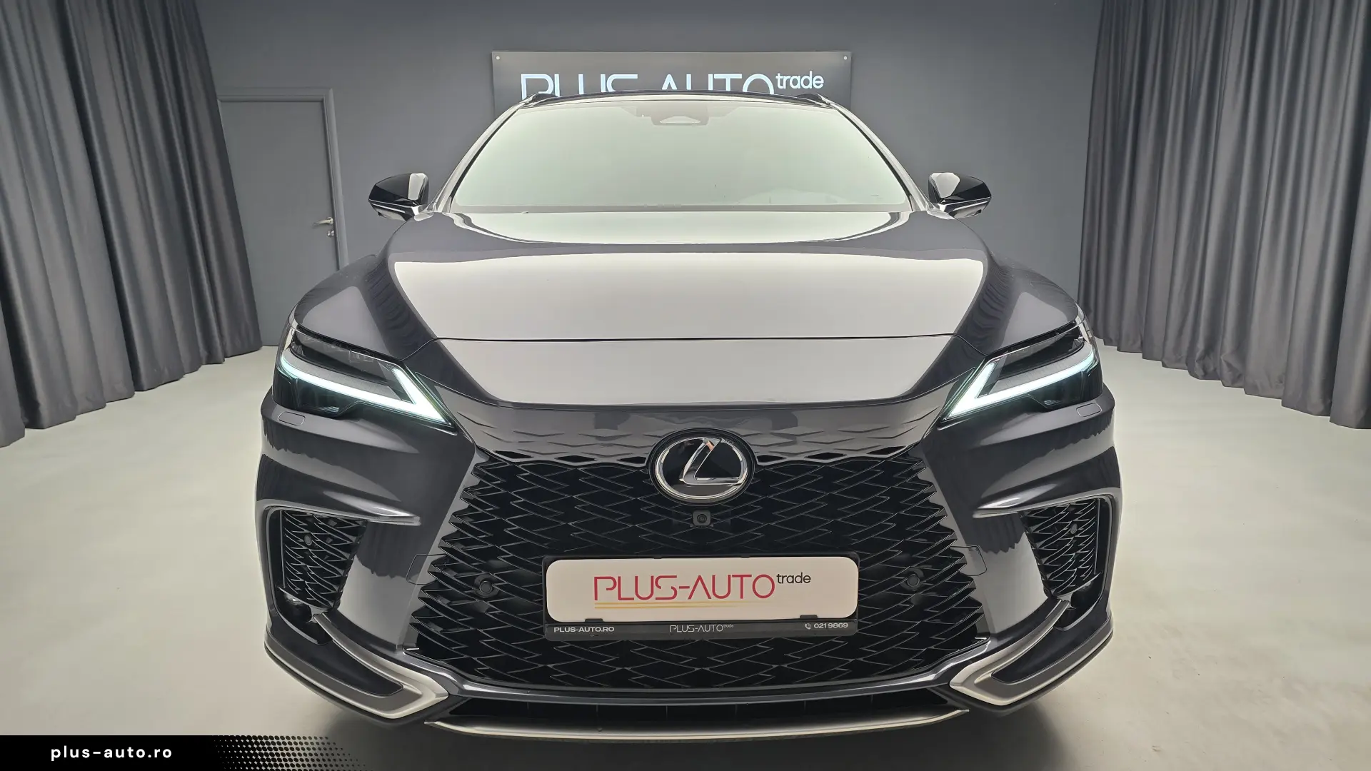 Lexus RX450d F Sport Design