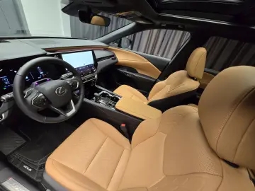 Lexus RX450d F Sport Design