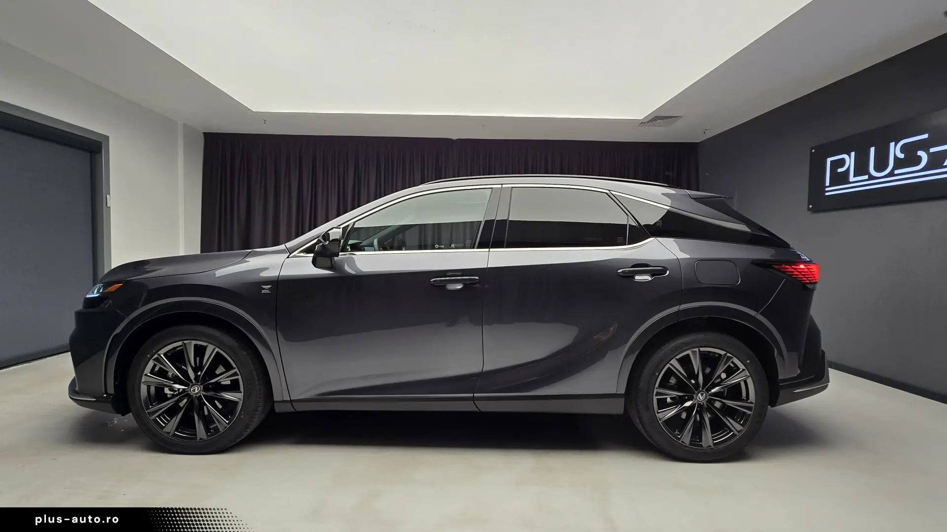 Lexus RX450d F Sport Design