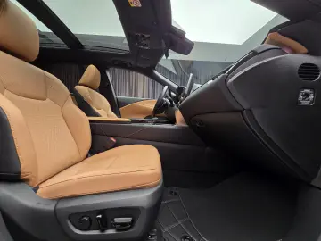 Lexus RX450d F Sport Design