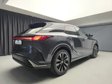 Lexus RX450d F Sport Design